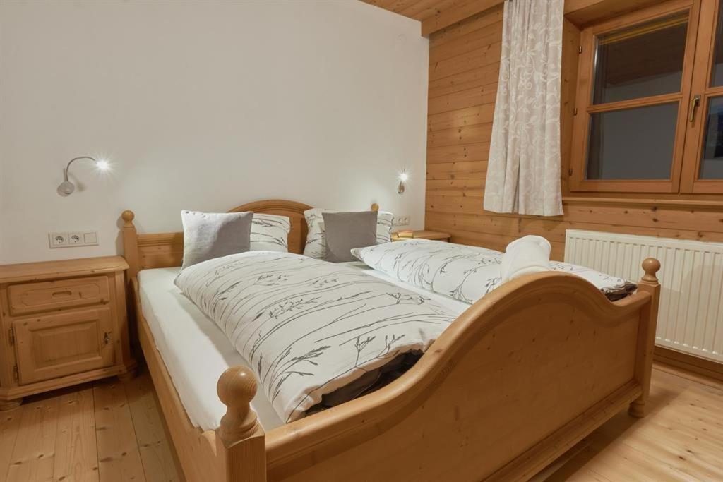 Ferienwohnung Döttlinger Fieberbrunn Zimmer foto
